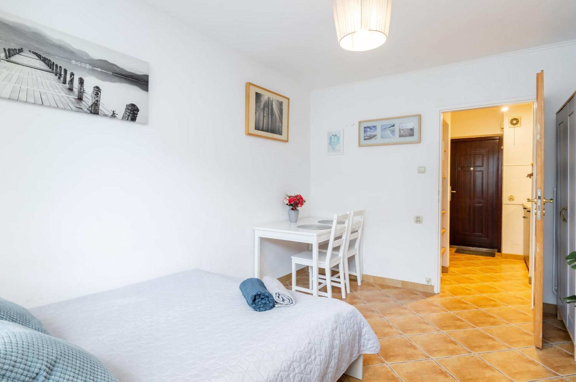 Cinnamon Apartment Metro Swietokrzyska วอร์ซอ ภายนอก รูปภาพ